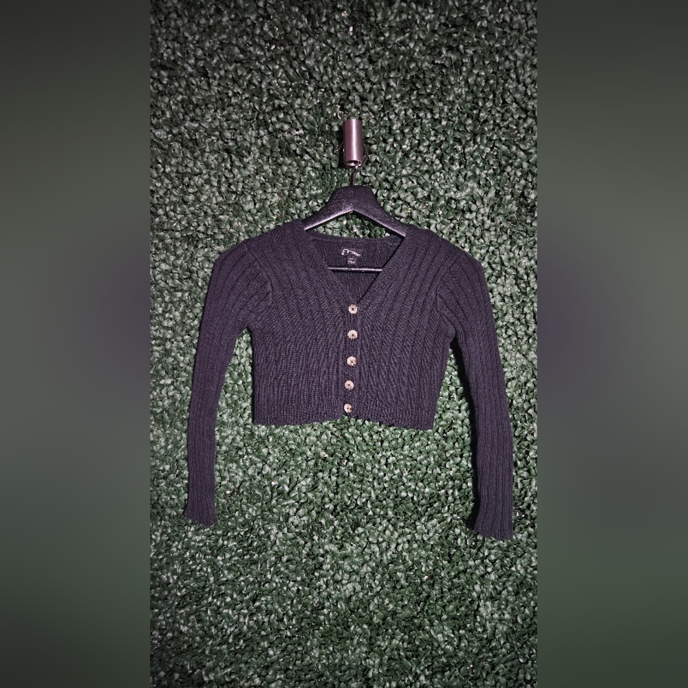 Art Class Black Button-Up Cropped Cardigan